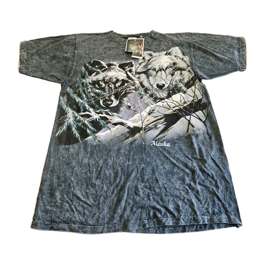 Alaskan Wolves VNT New Men's‎ Y2K Size XL Short Sleeved All Over Print T-shirt